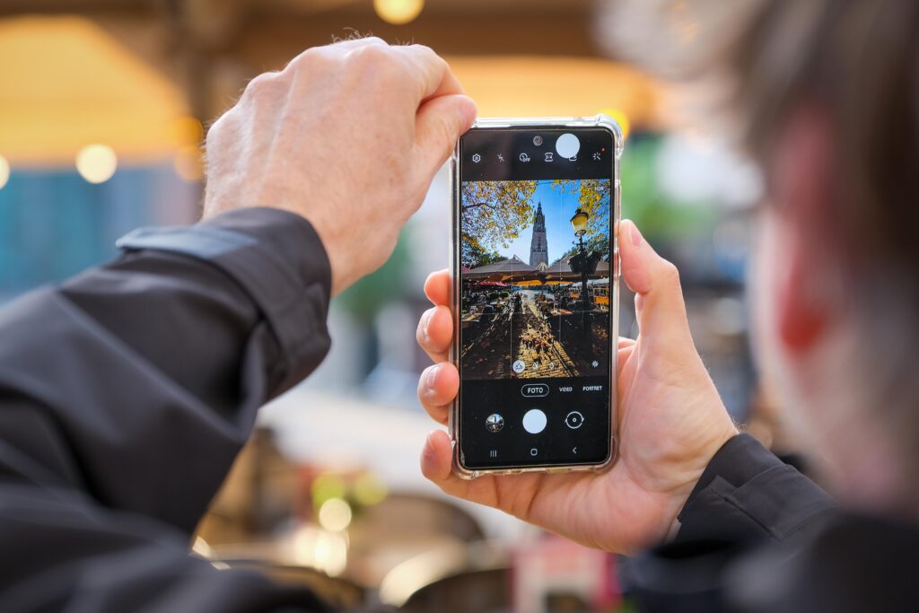 Deelnemers aan de groepsworkshop smartphonefotografie van MobileCreation